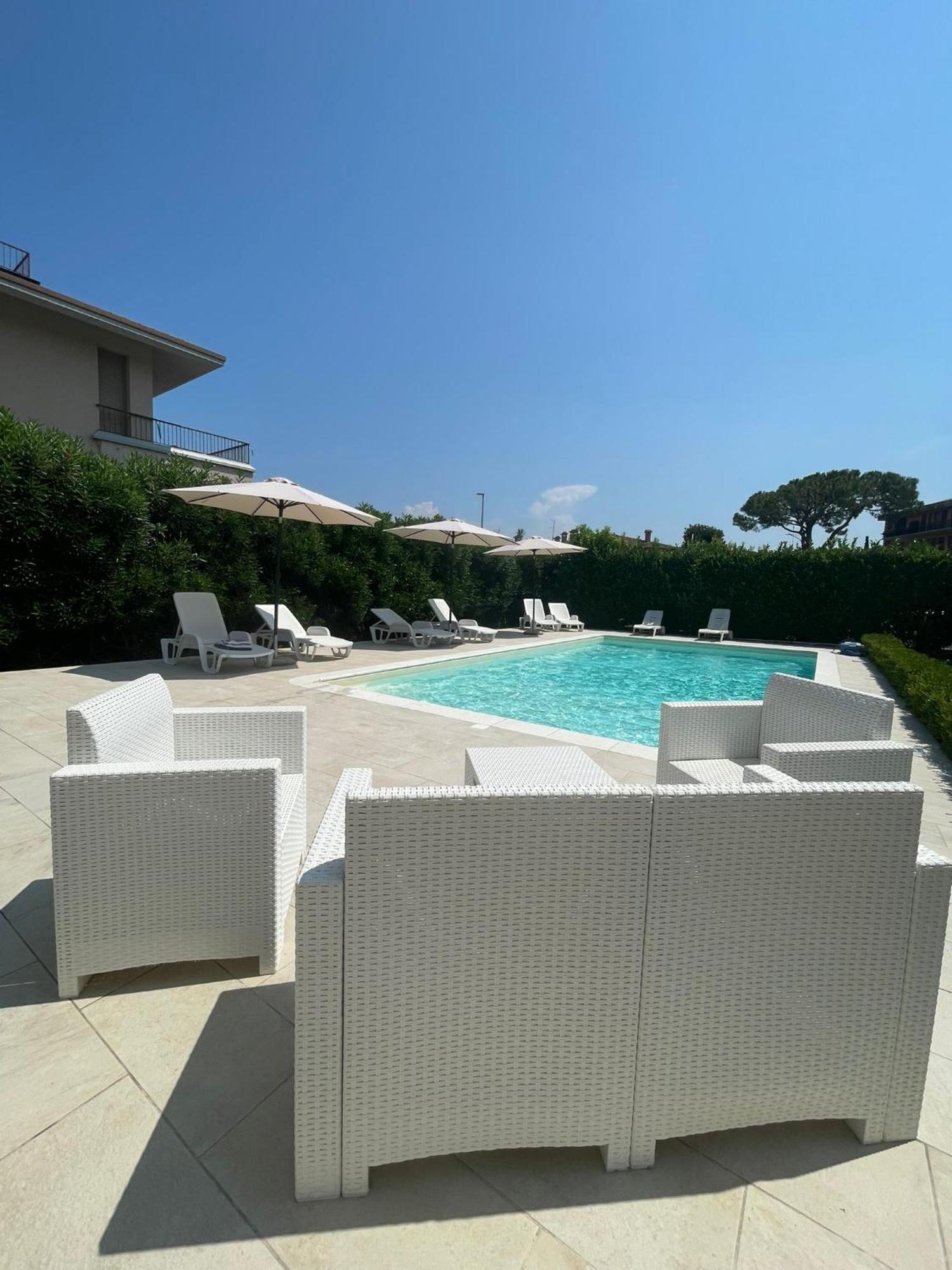 Appartamento Cinciarella Sirmione Exterior photo